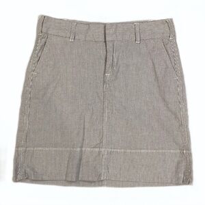Merona Size 4 Gray & White Pinstripe Skirt